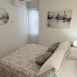 Andelina, Apartman