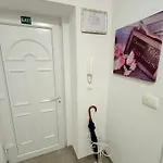 Andelina, Apartman