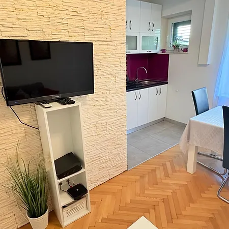 Andelina, Apartmán Split