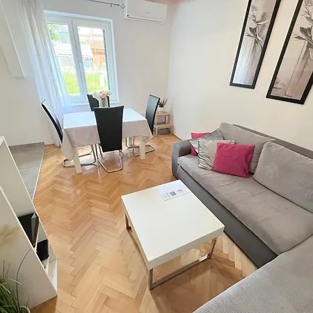 Appartement Andelina, Split